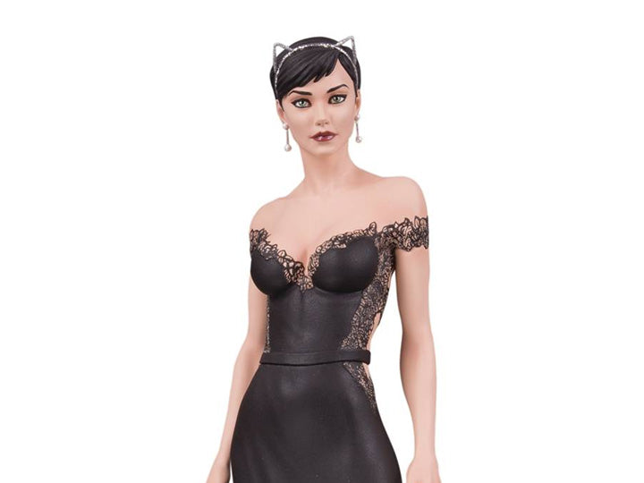 DC Direct Cover Girls of the DC Universe: Catwoman Limited Edition Statue by Joelle Jones