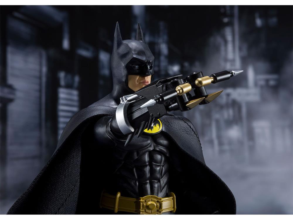 Bandai S.H. Figuarts Batman (1989) - Batman