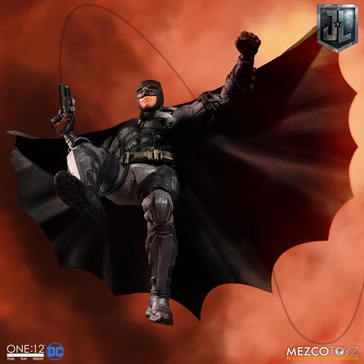 Mezco One:12 Collective Justice League  Batman (Tactical Suit)