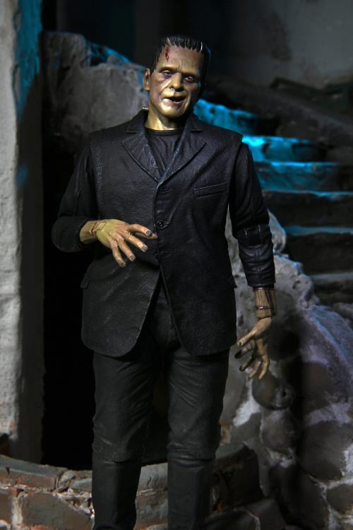 NECA Universal Monsters: Ultimate Frankenstein's Monster (Color) Action Figure
