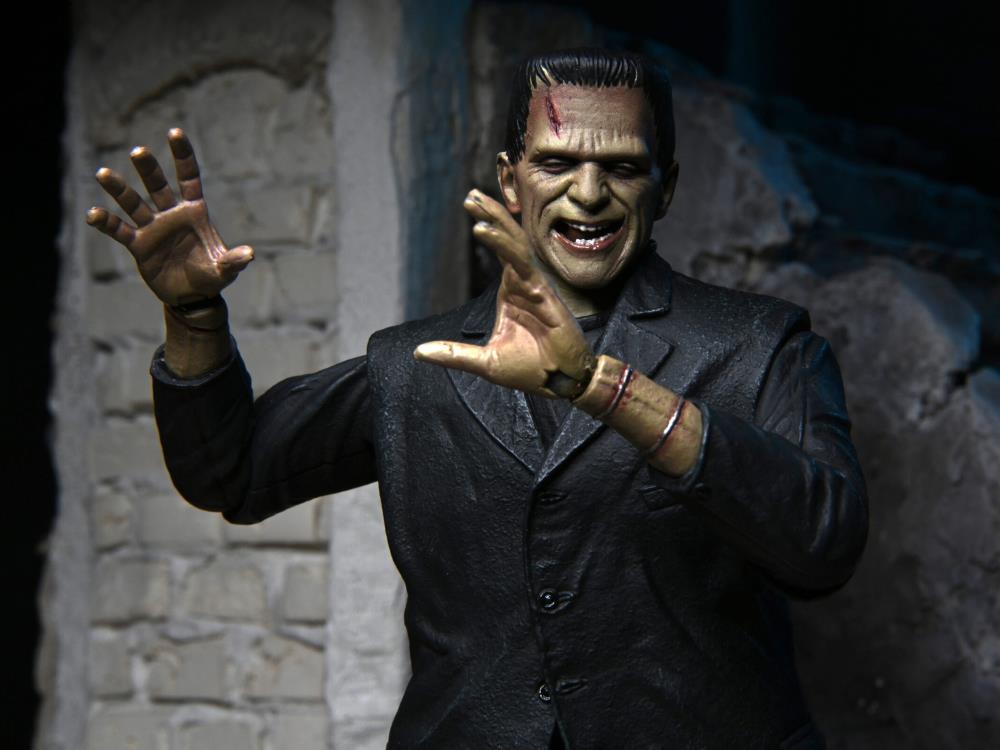 NECA Universal Monsters: Ultimate Frankenstein's Monster (Color) Action Figure