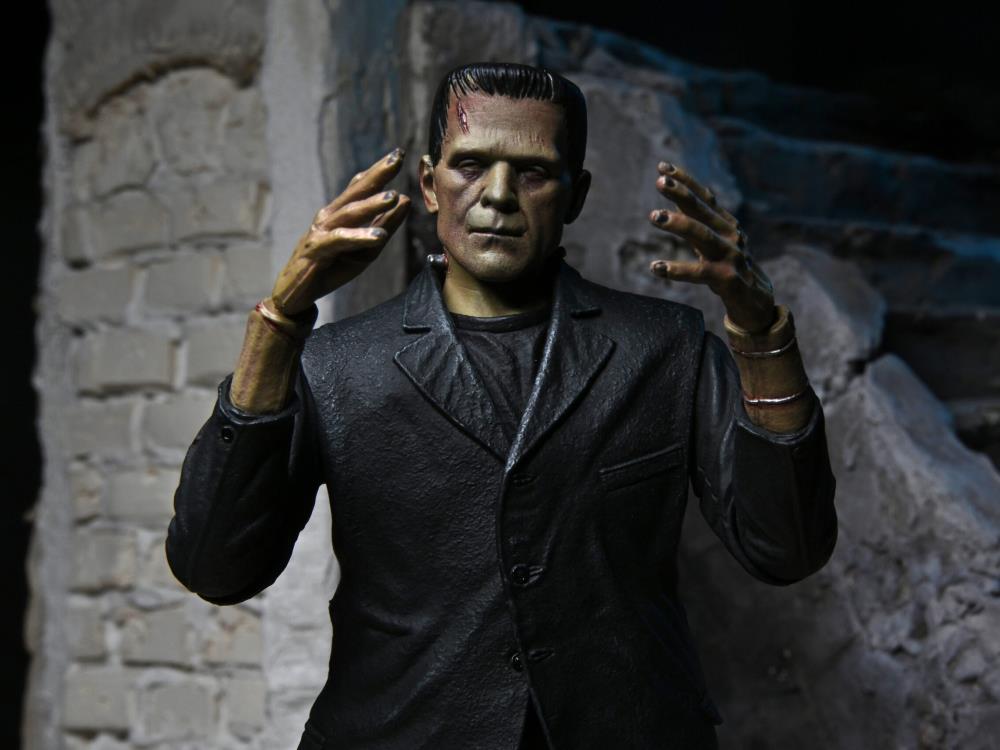 NECA Universal Monsters: Ultimate Frankenstein's Monster (Color) Action Figure