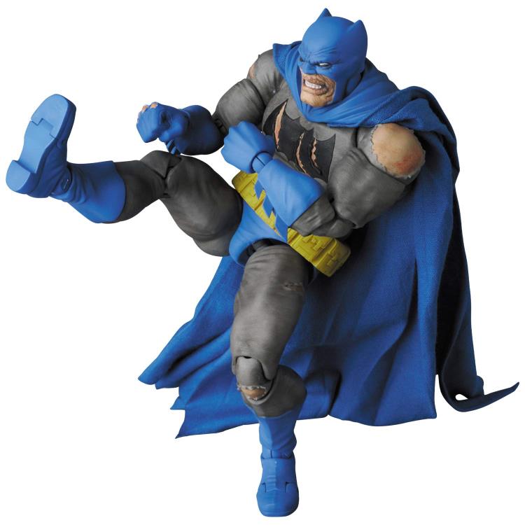 MAFEX Batman: The Dark Knight Returns Triumphant No.119 Batman