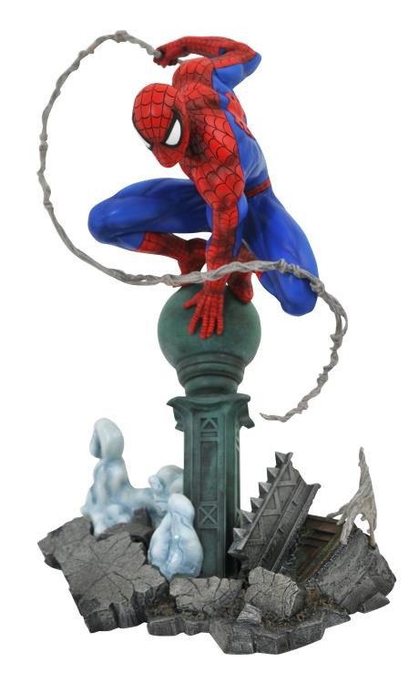 Diamond Select Marvel Gallery - Spider-Man (Lamppost) Diorama