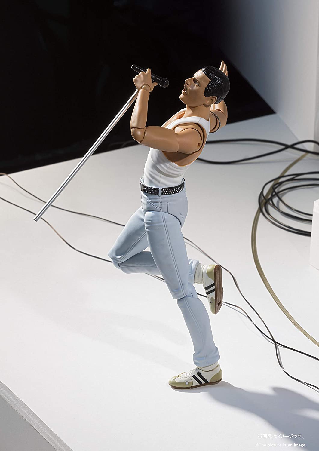 Tamashi Nations Bandai Freddie Mercury Live Aid Ver. Freddie Mercury Action Figure