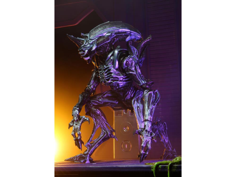 NECA Aliens: Ultimate Rhino Alien (Ver. 2) Action Figure
