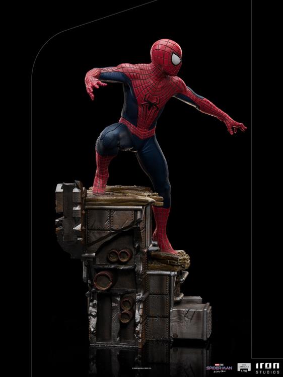 Iron Studios Spider-Man: No Way Home Battle Diorama Series - Spider-Man (Peter #3) 1/10 Art Scale Limited Edition Statue