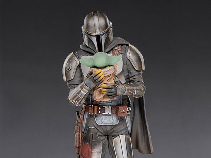 Iron Studios Star Wars The Mandalorian and Grogu 1/10 Deluxe Art Scale Limited Edition StatueStar Wars The Mandalorian and Grogu 1/10 Deluxe Art Scale Limited Edition Statue