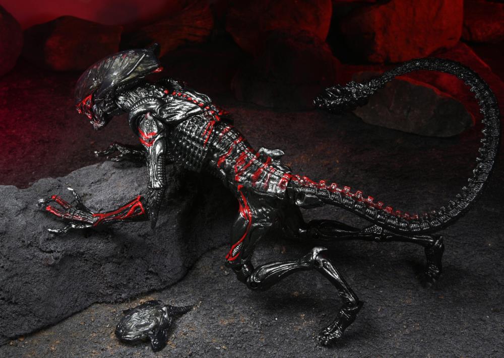 NECA Aliens :Kenner Tribute - Night Cougar Alien