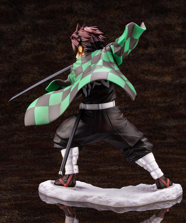 Kotobukiya Demon Slayer: Kimetsu No Yaiba ArtFX J - Tanjiro Kamado Statue