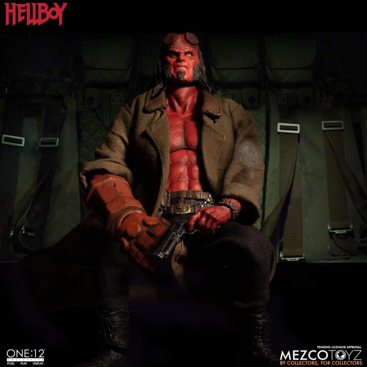 Mezco One:12 Collective- Hellboy (2019): Hellboy