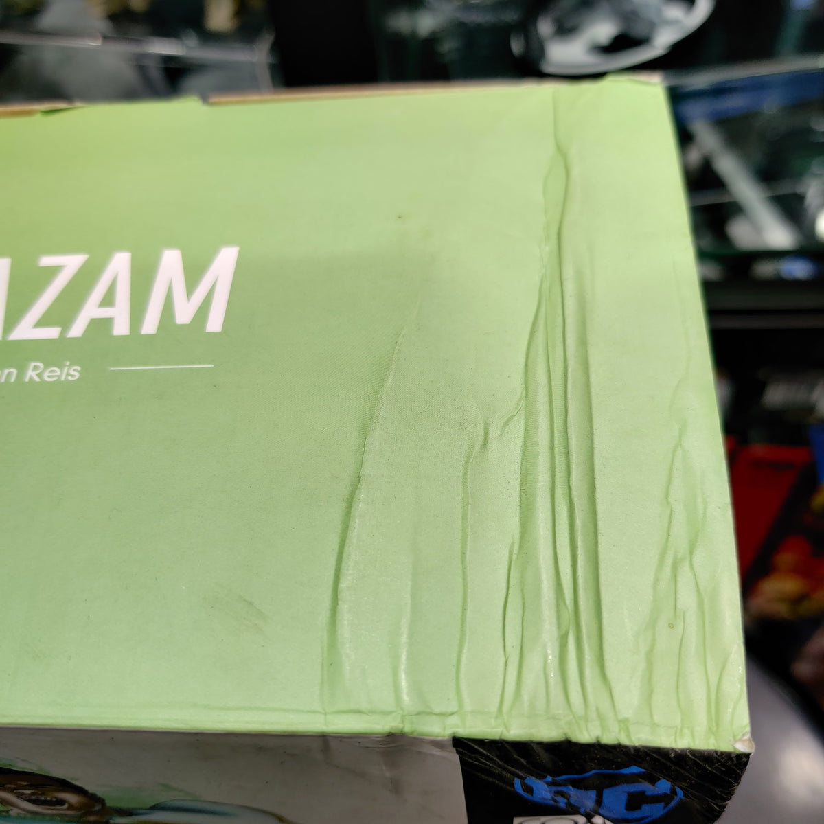 Iron Studios DC Comics Shazam 1/10 Art Scale Statue