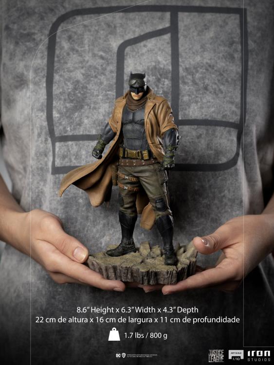 Iron Studios Zack Snyder's Justice League - Knightmare Batman 1/10 Art Scale Limited Edition Statue