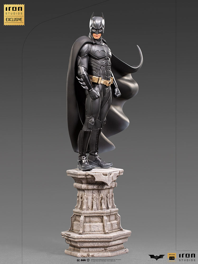 Iron Studios Batman Begins Deluxe Statue