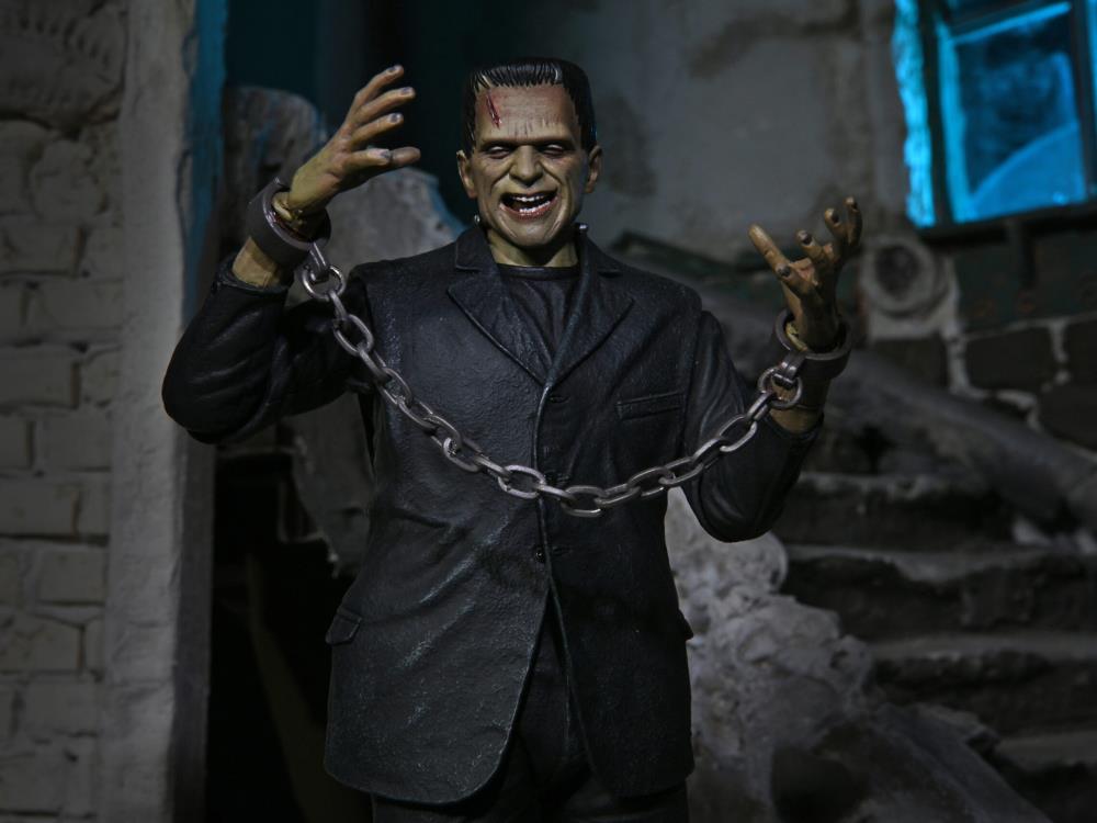 NECA Universal Monsters: Ultimate Frankenstein's Monster (Color) Action Figure