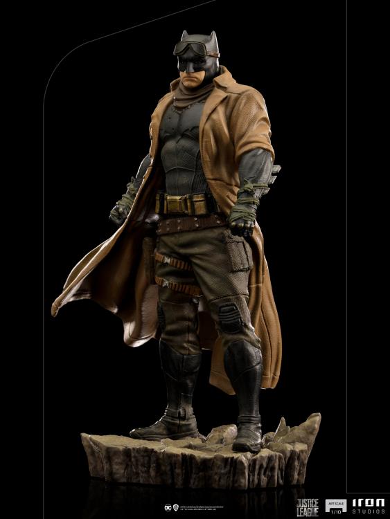Iron Studios Zack Snyder's Justice League - Knightmare Batman 1/10 Art Scale Limited Edition Statue