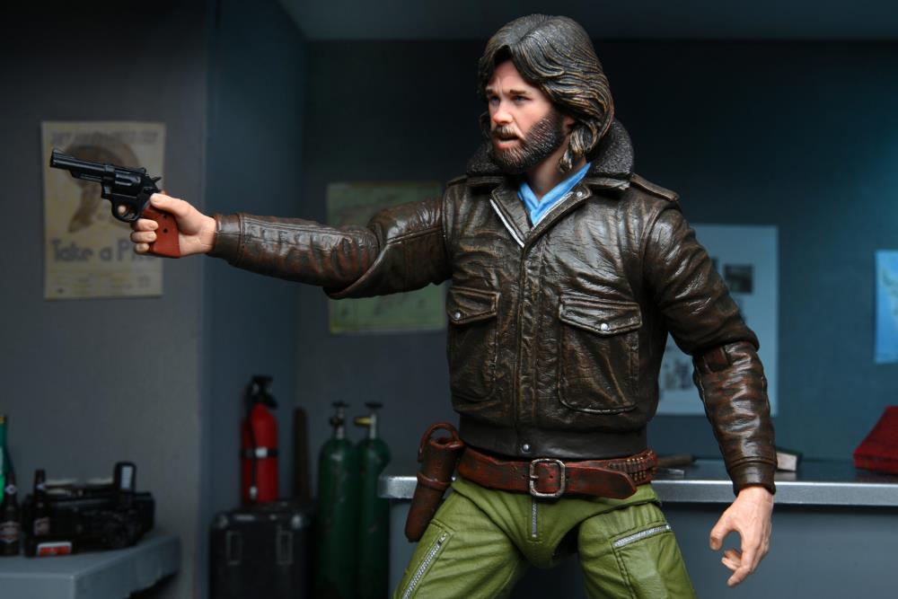 NECA The Thing Ultimate MacReady V2 (Station Survival) Figure