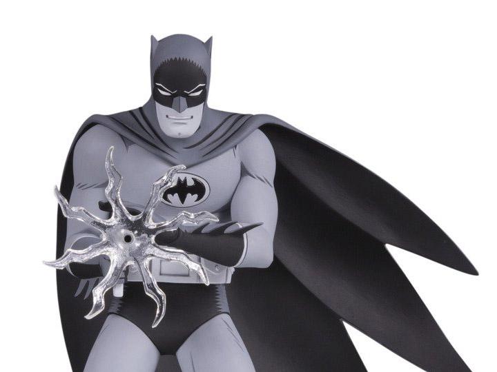 DC Collectibles Batman Black and White Statue by Jiro Kuwata - Nerd Arena