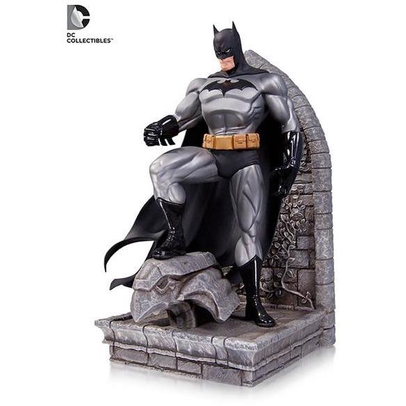 DC Collectibles DC Comics Superman and Batman Bookends - Nerd Arena