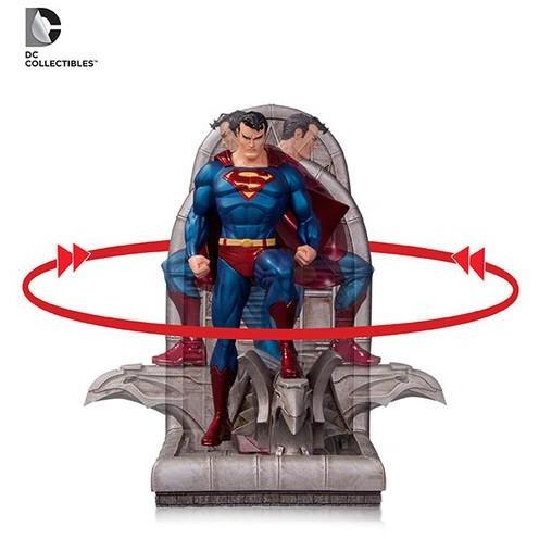 DC Collectibles DC Comics Superman and Batman Bookends - Nerd Arena