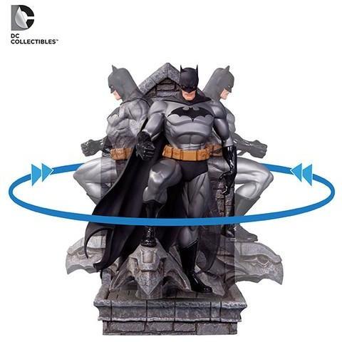 DC Collectibles DC Comics Superman and Batman Bookends - Nerd Arena