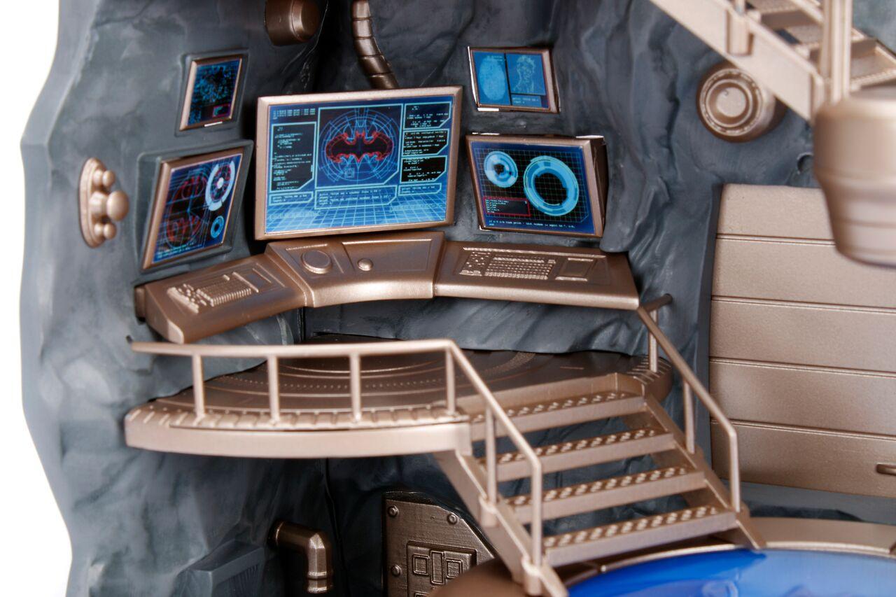 DC Comics Nano Collectors Environment Nano-scene Batcave & Metalfigs - Nerd Arena