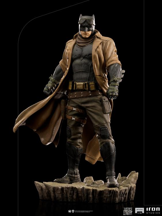 Iron Studios Zack Snyder's Justice League - Knightmare Batman 1/10 Art Scale Limited Edition Statue