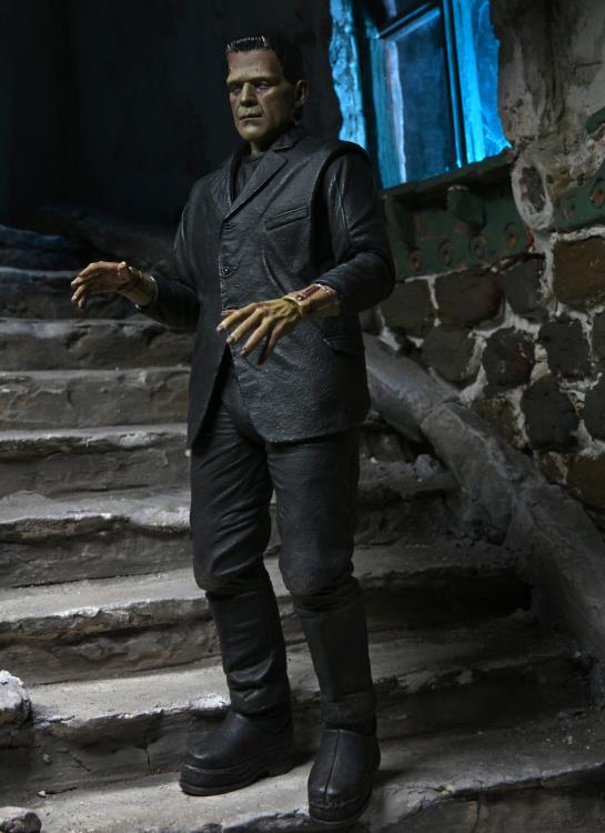 NECA Universal Monsters: Ultimate Frankenstein's Monster (Color) Action Figure
