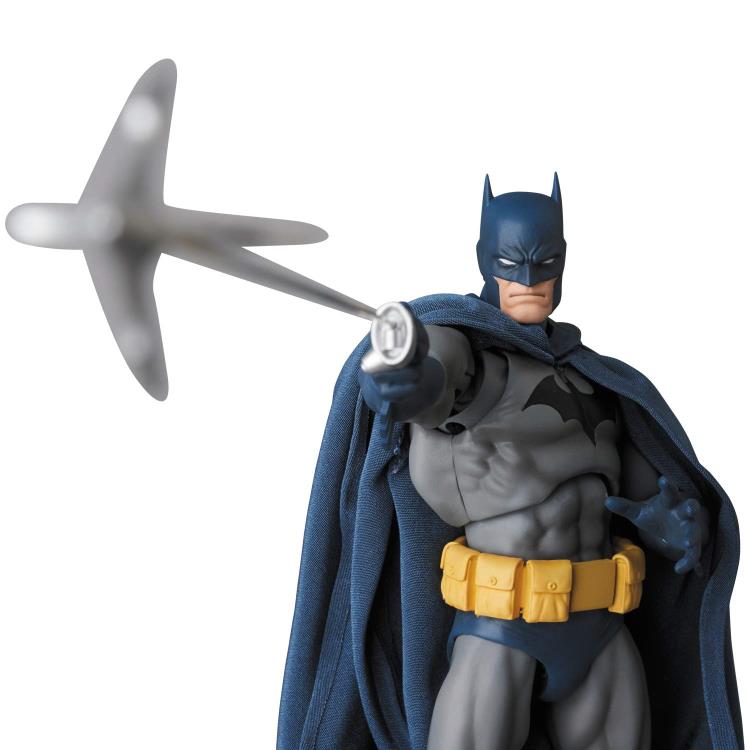MAFEX No.105 Batman: Hush: Batman