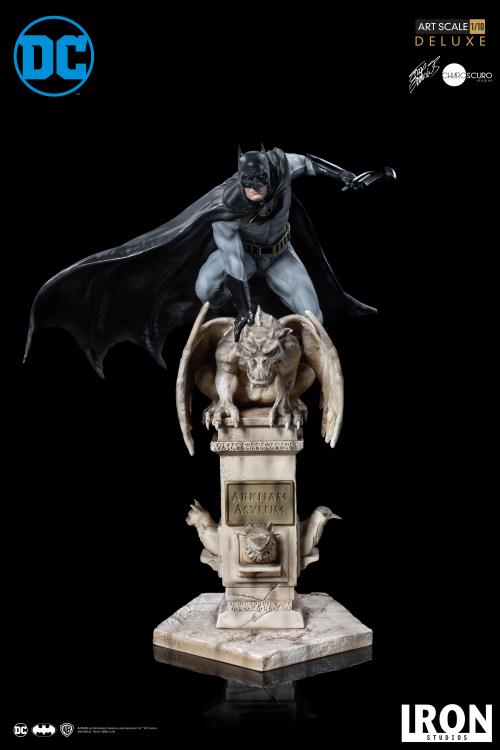 Iron Studios DC Comics Batman 1/10 Deluxe Art Scale Limited Edition Statue