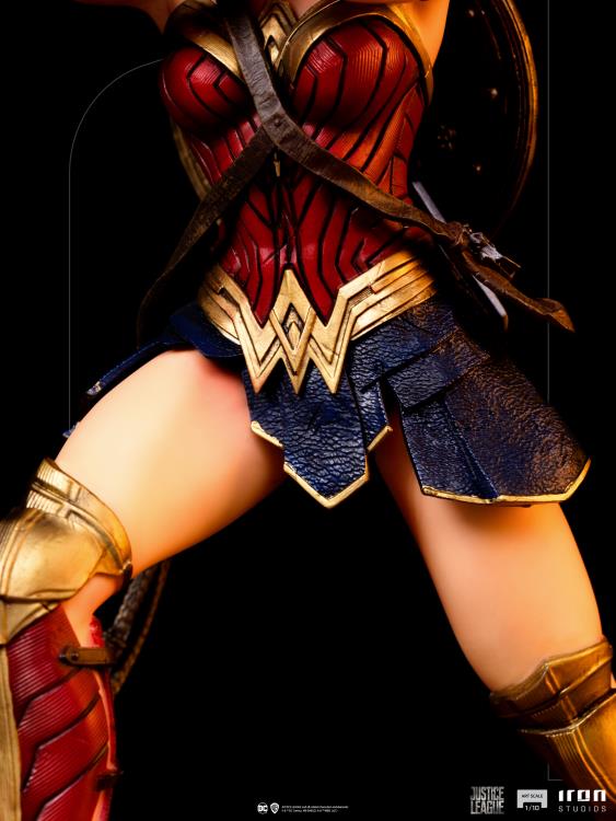 Iron Studios Zack Snyder's Justice League Wonder Woman 1/10 Art Scale Limited Edition Statue