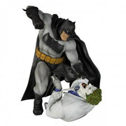 Kotobukiya The Dark Knight Returns: Batman vs. Joker ArtFX Statue (Hunt The Dark Knight) - Nerd Arena