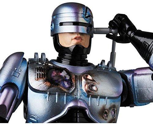 MAFEX No.074 Robocop 2: Robocop - Nerd Arena