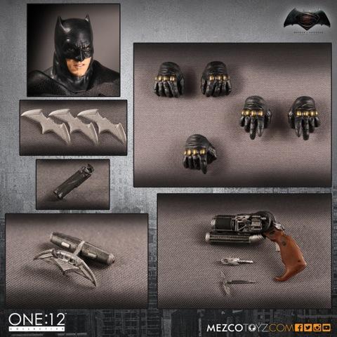 Mezco Batman v Superman: Dawn of Justice Batman 1:12 Collective Action Figure - Nerd Arena