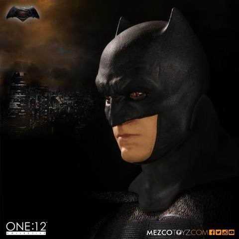 Mezco Batman v Superman: Dawn of Justice Batman 1:12 Collective Action Figure - Nerd Arena