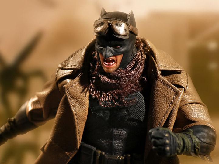 Mezco Batman v Superman One:12 Collective Knightmare Batman Exclusive - Nerd Arena