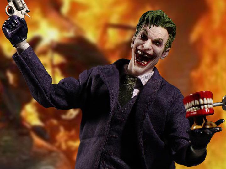 Mezco DC Comics One:12 Collective The Joker - Nerd Arena