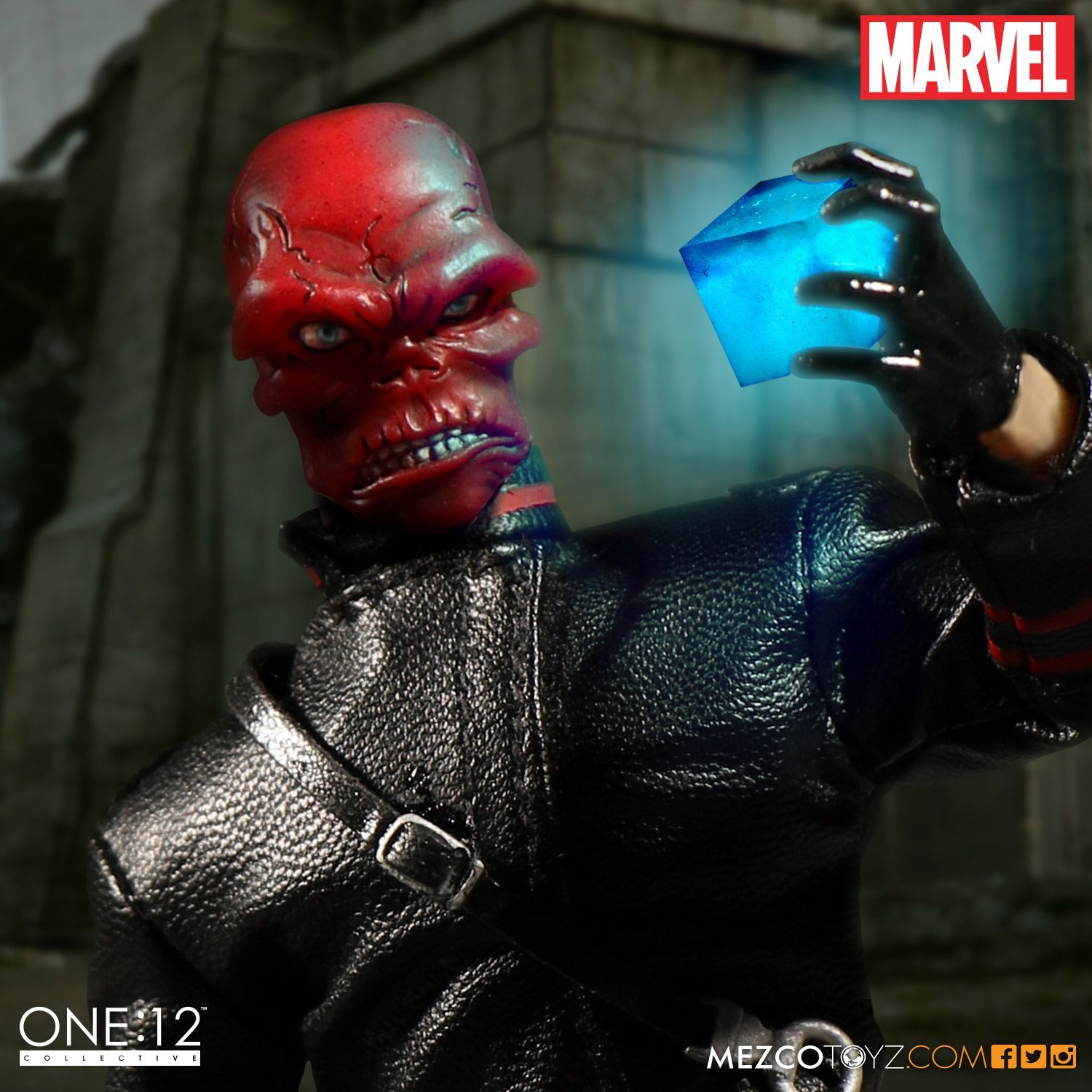 Mezco Marvel One:12 Collective Red Skull Action Figure - Nerd Arena