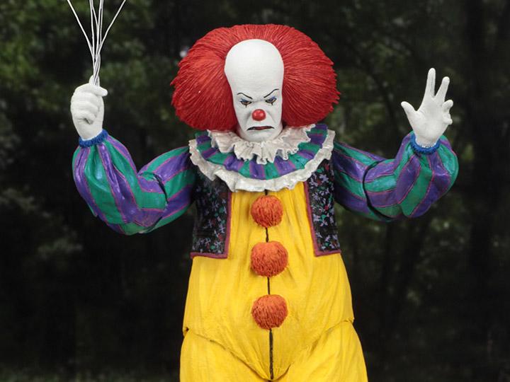 Neca It (1990) Ultimate Pennywise Figure - Nerd Arena