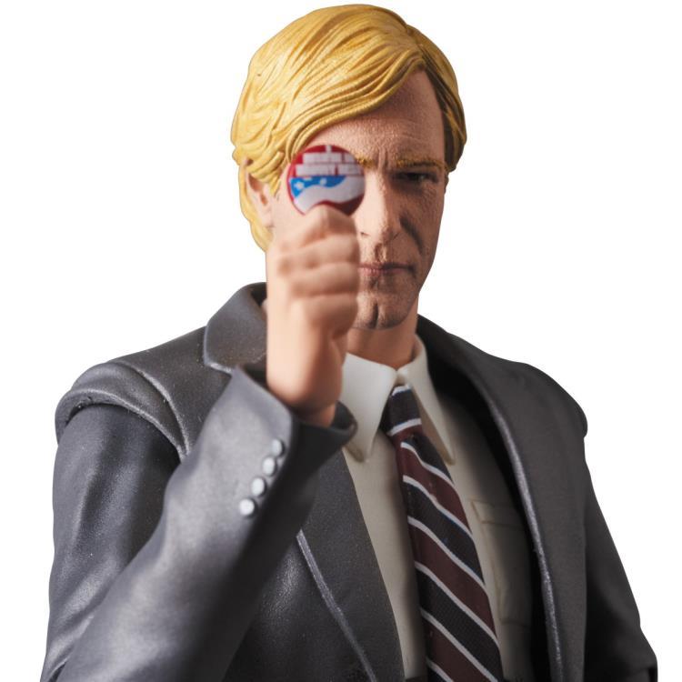 The Dark Knight MAFEX No.054 Harvey Dent - Nerd Arena